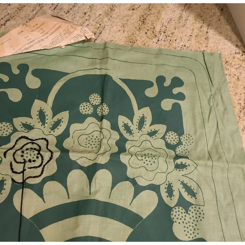 Vtg Bucilla Crewel Embroidery 16